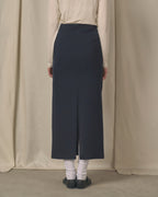 Line Straight Skirt