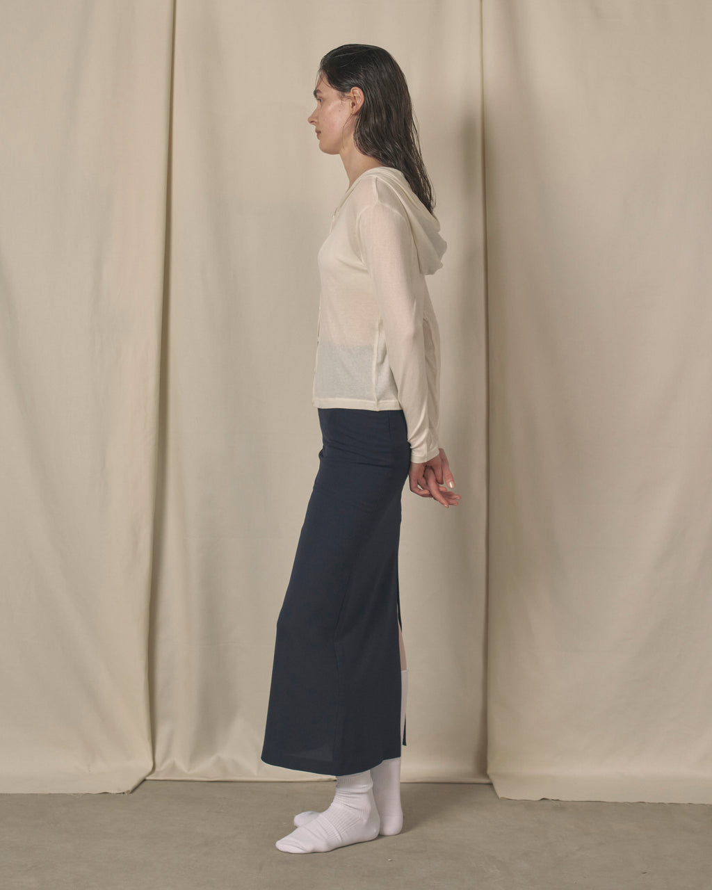Line Straight Skirt